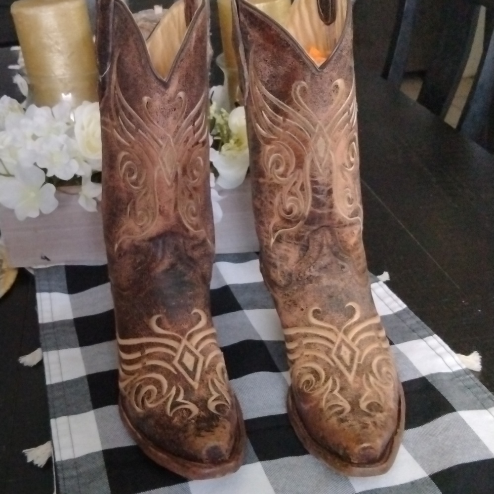 CIRCLE G COWGIRL BOOTS DISTRESSED